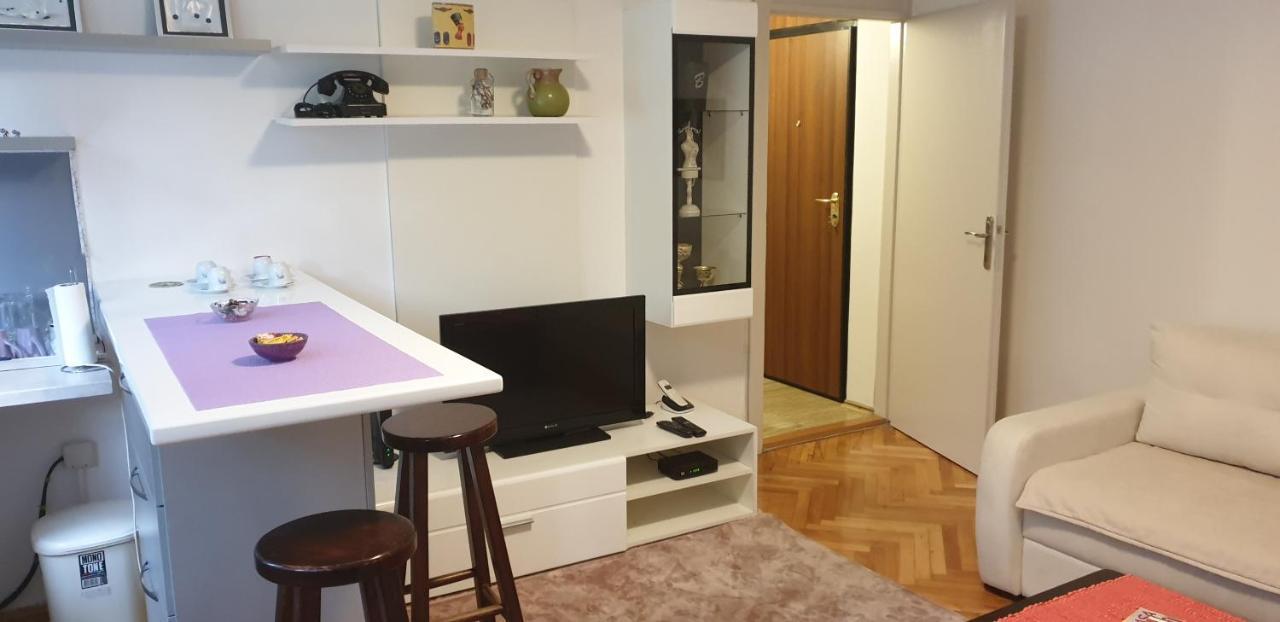 Apartman Oli SJJ Exterior foto